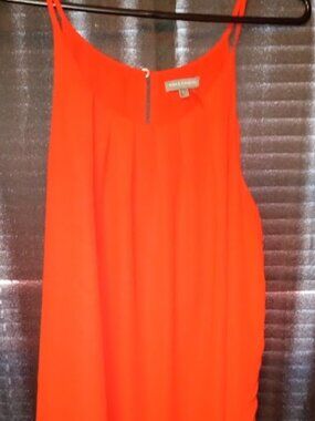 VINCE CAMUTO Fully Lined Tank RED spaghetti straps Large
